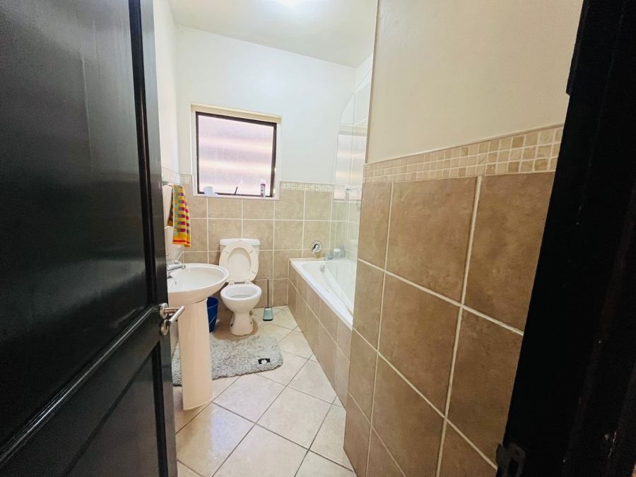 2 Bedroom Property for Sale in Braelyn Eastern Cape